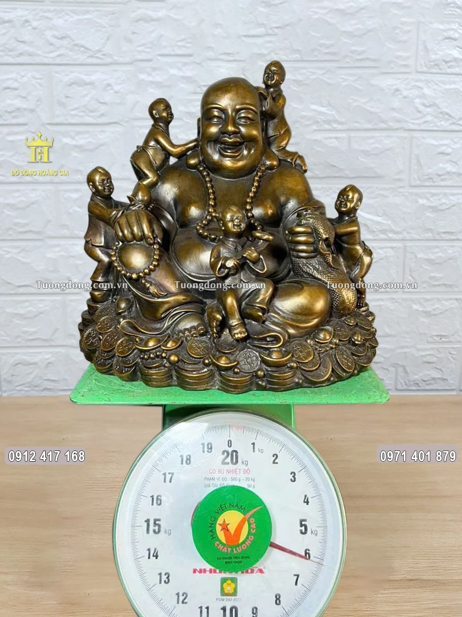 Tượng Phật Di Lặc nặng khoảng 6.2Kg
